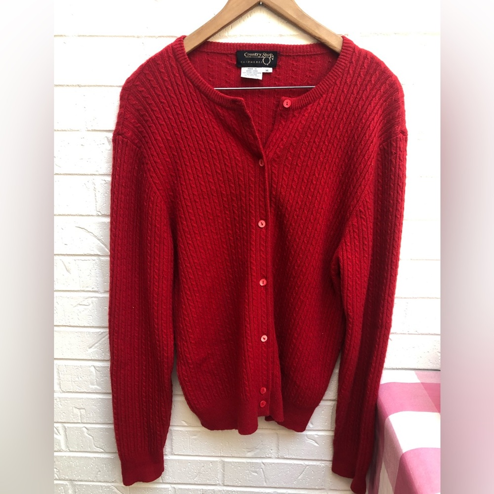 Country Shop women’s preowned red baby cable stitch cardigan size medium
